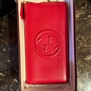 Gucci Crimson Leather Zip-Around Wallet